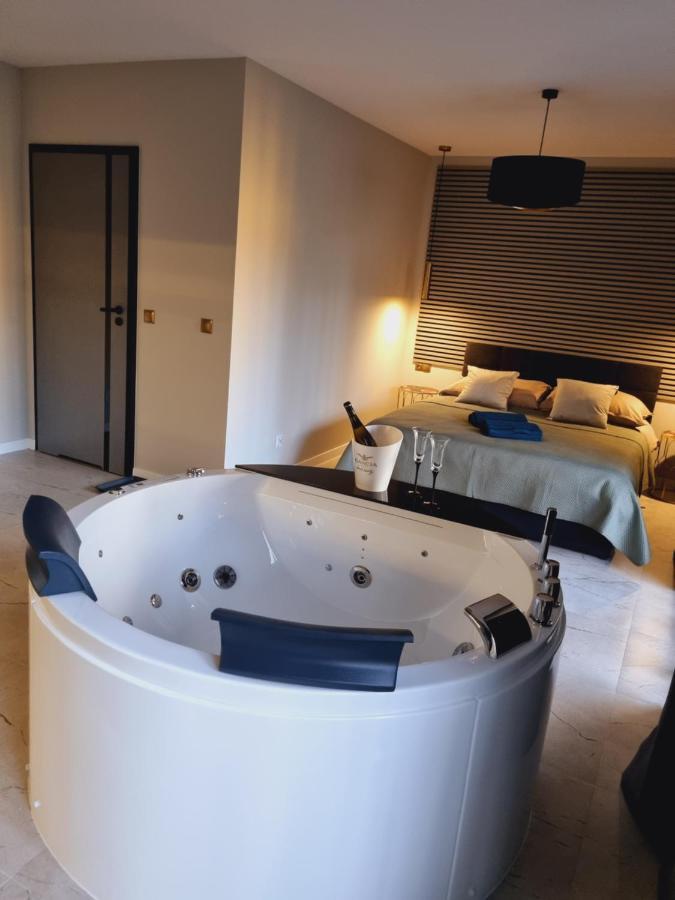 Apartament Jacuzzi Krakau Exterior foto